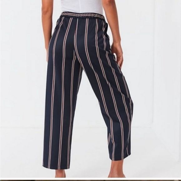 Free People Light Before Dark Striped Cropped Wide Leg Pants Navy Blue sz S NEW - Picture 2 of 6